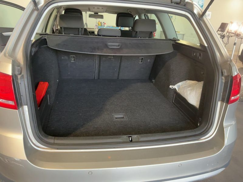 Volkswagen Passat 2.0 TDI 4Motion BlueMotion Tech 2012