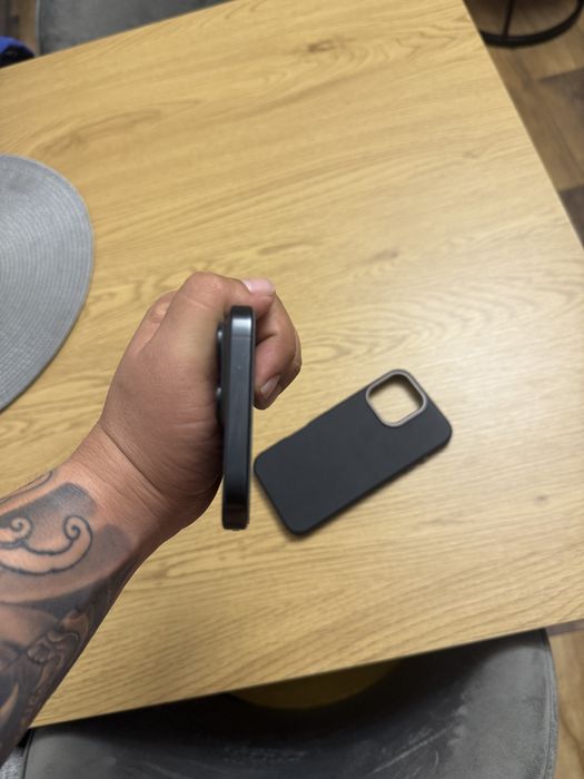 Комплек!! Iphone 16 pro max Apple watch 10