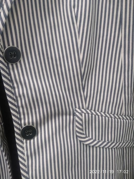 Продаю пиджак MANGO 36рр