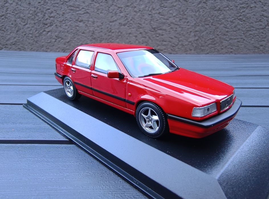Volvo 850 Maxichamps 1:43