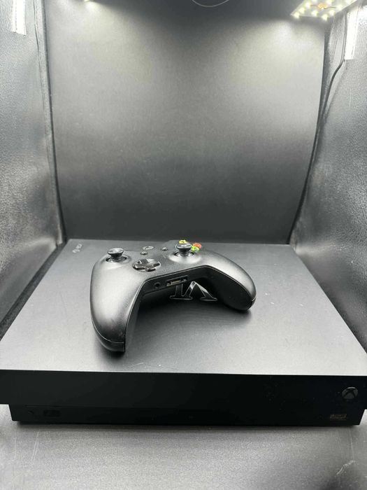 Hope Amanet P5-Consola X Box One S , Black, 1 TB - O Maneta !