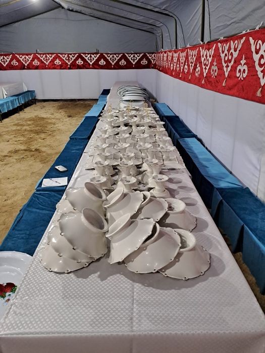 Палатка, темир үй сатылады