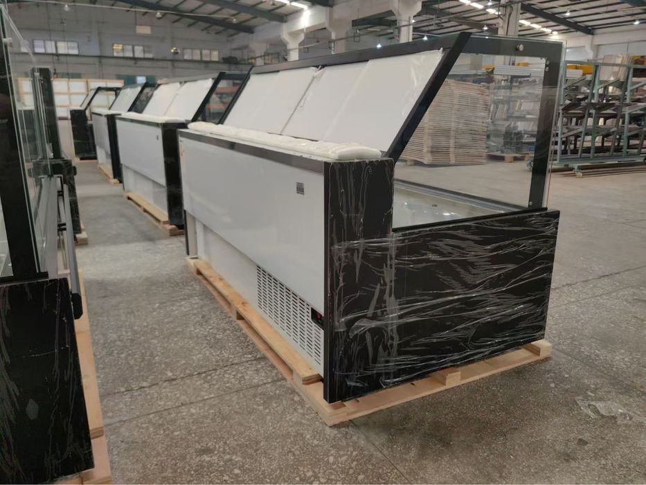 Vitrina frigorifica orizontala cu led pentru carnuri, branzeturi