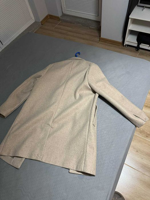 Палто - Не е носено