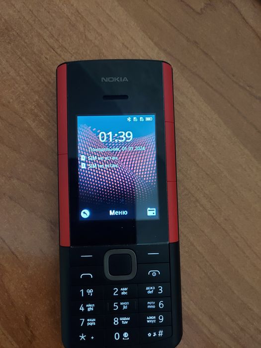 Продам, Nokia 5710.