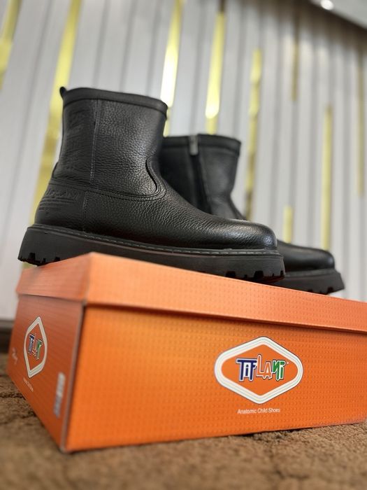 Продаётся шикарные сапоги