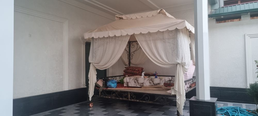 Тапчан продаётся размер 3х2.5