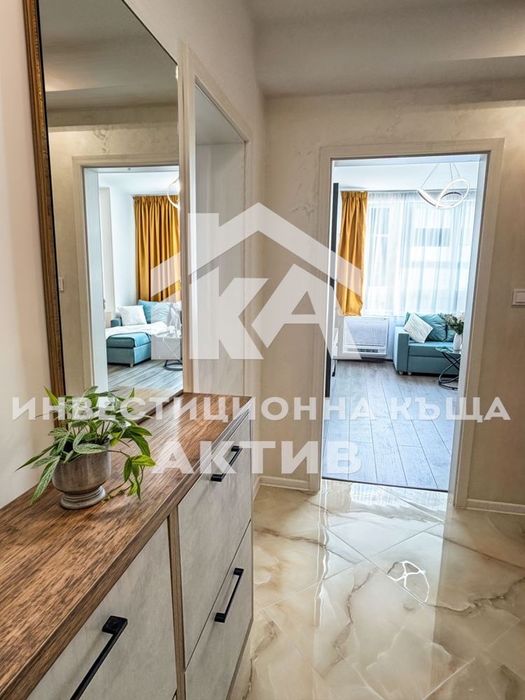 Продава се Тристаен апартамент в Пловдив, Тракия - 106 кв.м за 938 €/кв.м - Снимка #2