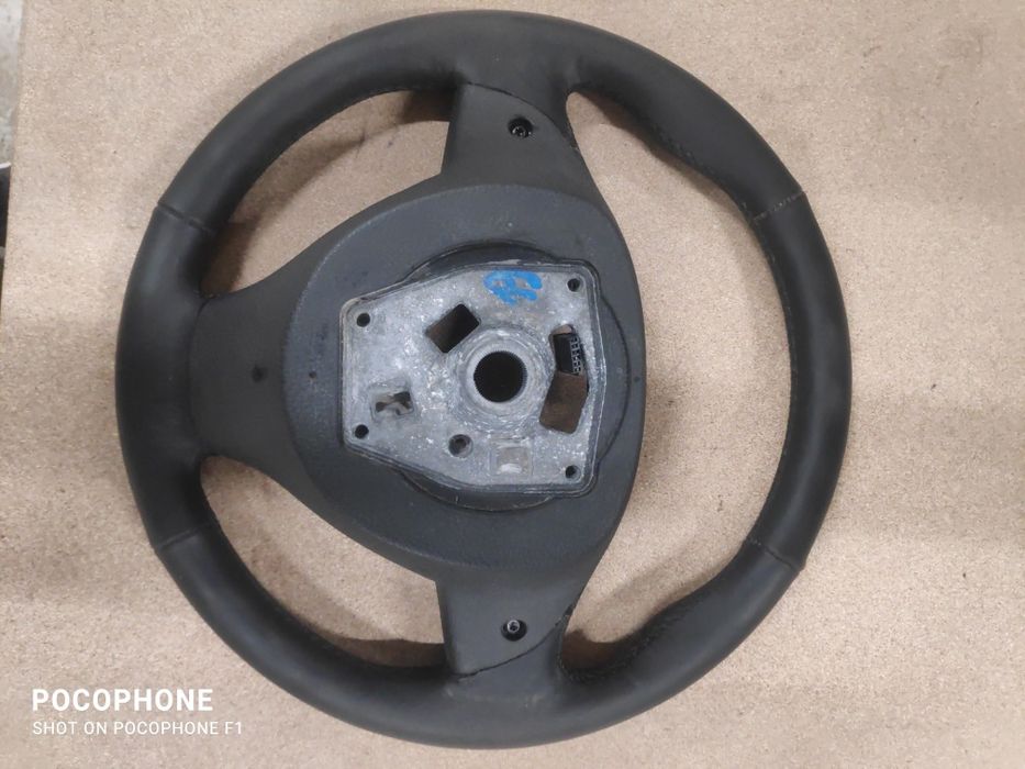 Волан  Бмв 7-серия Ф01 /Bmw 7-series F01 08-2015г.