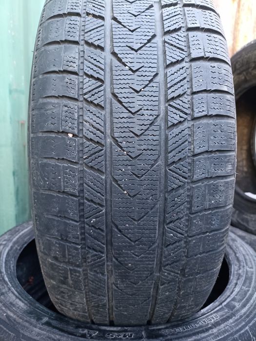 245/40/20 зимний комплект