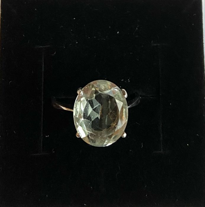 Inel din argint solitar cu ametist verde