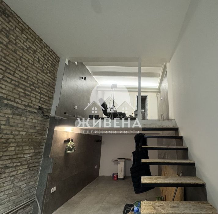 Продава се Хотел в Варна, ЖП Гара - 450 кв.м за 1889 €/кв.м - Снимка #11