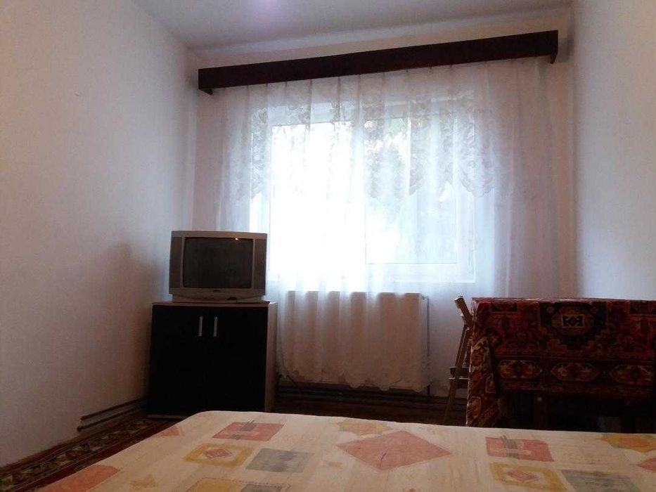 Proprietar, inchiriez ap 3 cam dec micro 4 langa supermarket Annabella