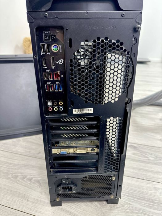 PC GAMING / WORKSTATION – Intel i9 – ASUS ROG – Watercooling