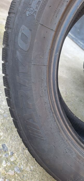 Зимни гуми 275 55 R20
