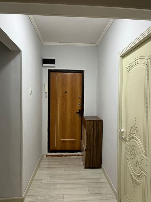 Сдаётся 3-ком кв  на длительный срок