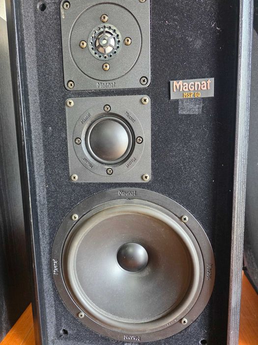 Superbe boxe Magnat model: MSP 60. Made in Germany. impecabile!