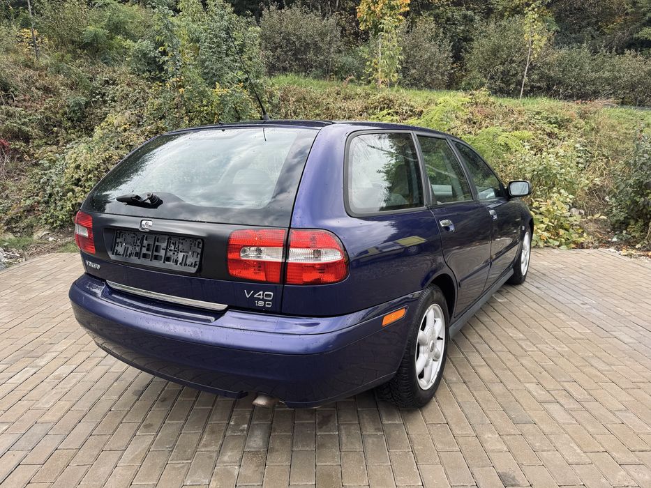 Volvo V40 1.9D *2004* *Piele*
