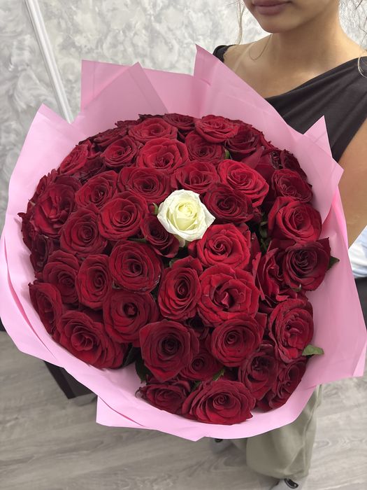 метровые розы 20к. 51 роза