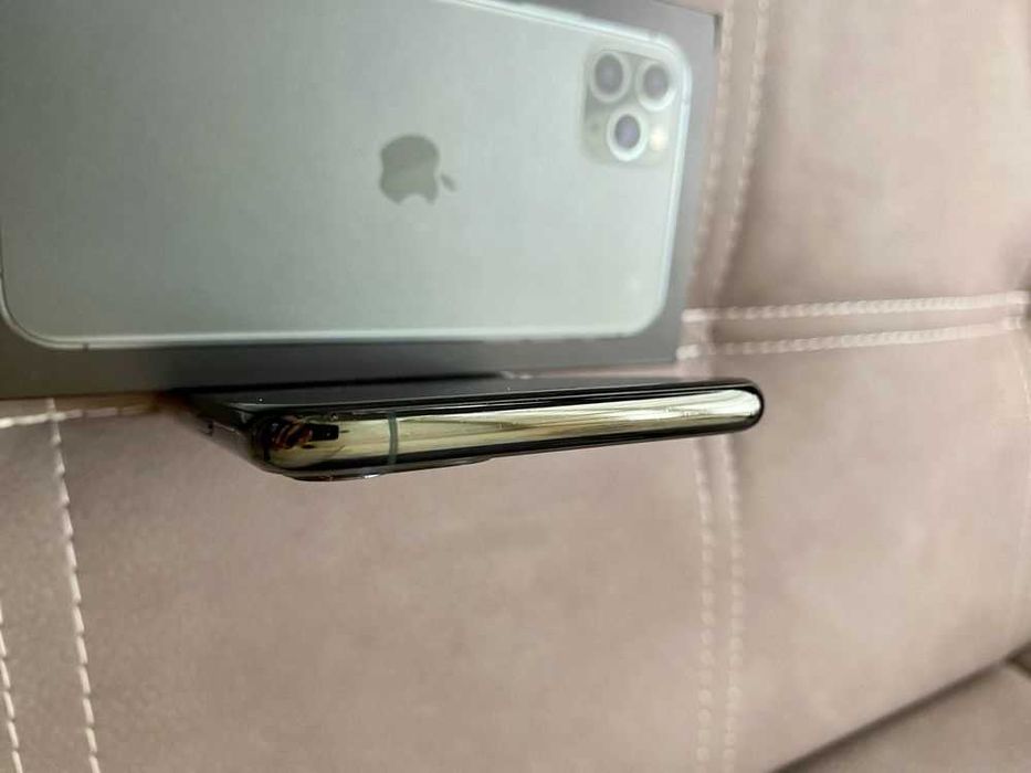Продам Apple Iphone 11 Pro max 64
