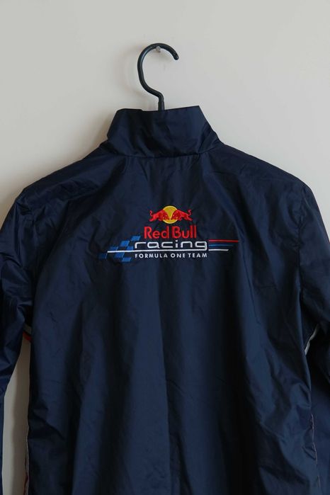 Яке Red Bull Racing Formula 1