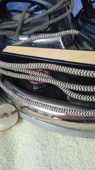 Утюги советские продам