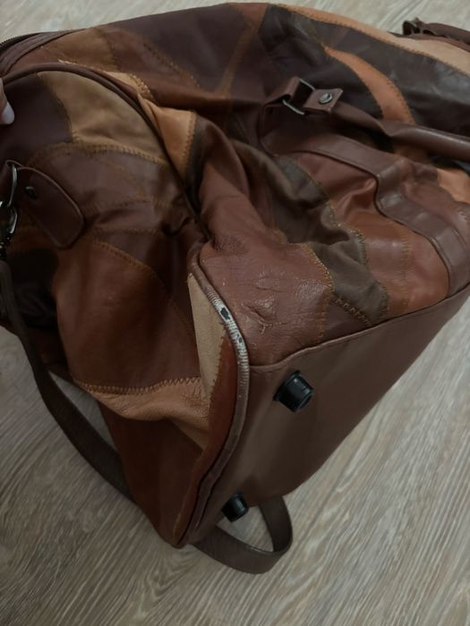 пътна чанта от телешка кожа. Италия