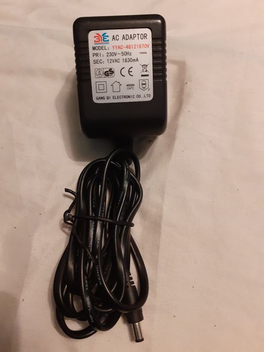 AC adaptor 12v/alimentator 12v/incarcator 12v/1830mAh