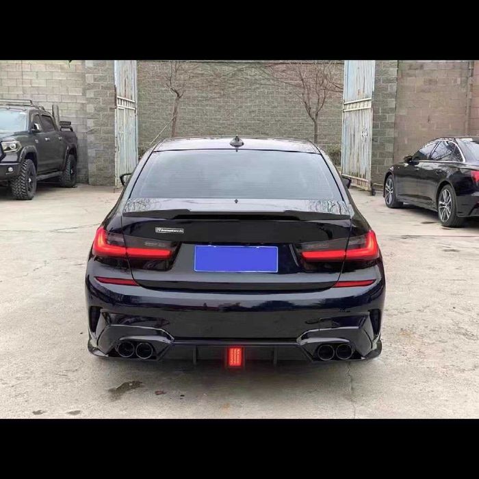 Дифуьор за задна броня БМВ Г20 Г21 BMW G20 G21