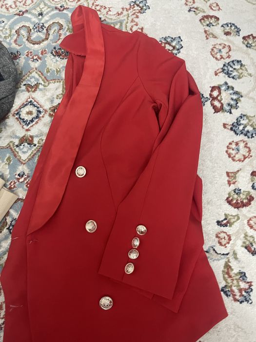 Продам двойку, и серый пиджак