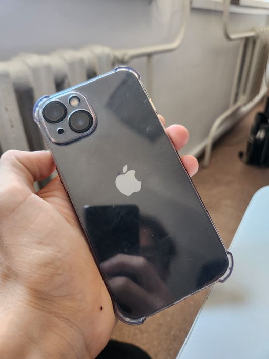 Продам или обменяю айфон 13
