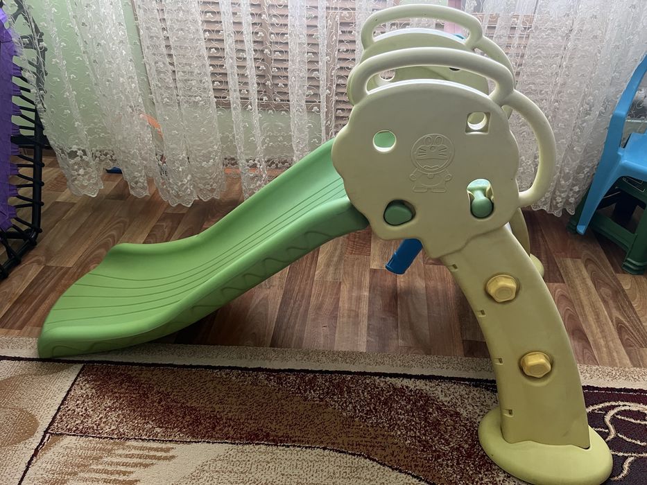 Продам детскую горку б/у