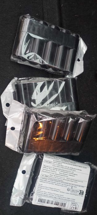 Продавам евро монетници!!