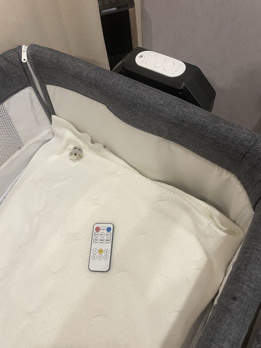 Продам кровать манеж