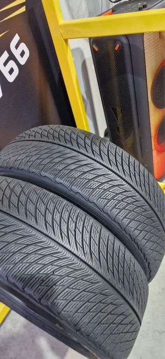2 Anvelope ca noi Michelin 235 50 R19 M+S. Dot 2021