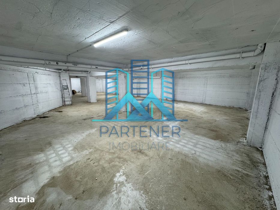 Spațiu comercial 345mp, Pacurari, parter, parcare