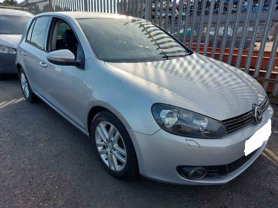 Carcasa filtru motorina Volkswagen Golf 6 (2008-2013) 2011