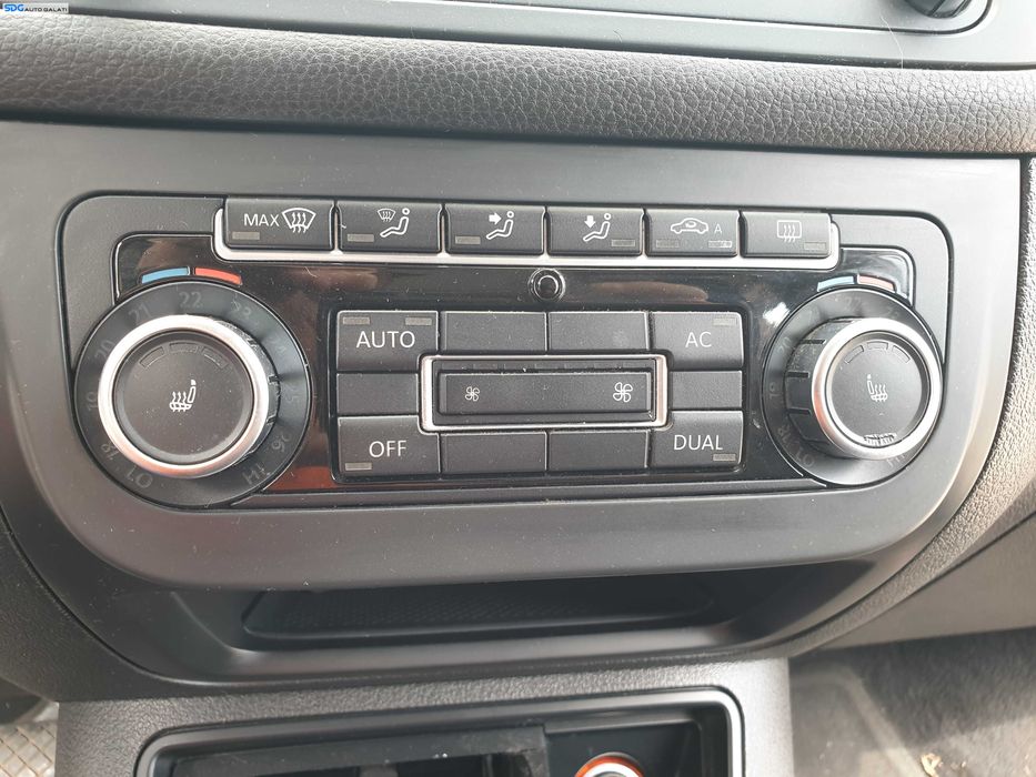 Panou Comanda AC Clima Climatronic Aer Conditionat Volkswagen CC 2012 - 2017 [K7170]