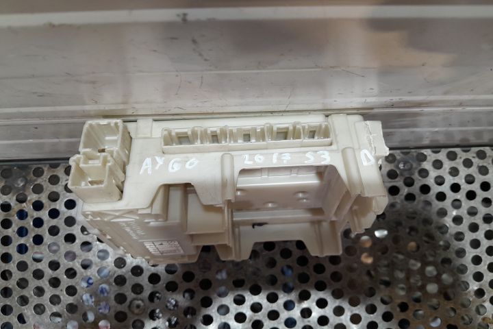 Panou sigurante bord 82730-0H030-A 82730-0H030-A Toyota Aygo a 2-a ge