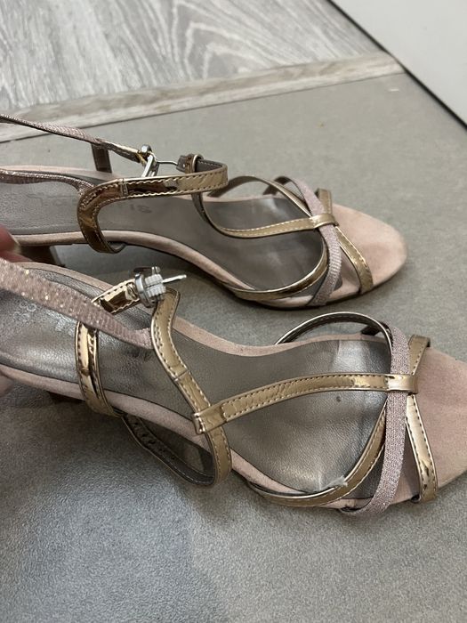 Босоножки Tamaris