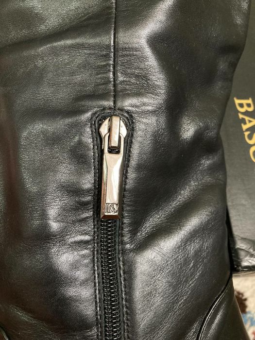Продается сапоги Basconi.