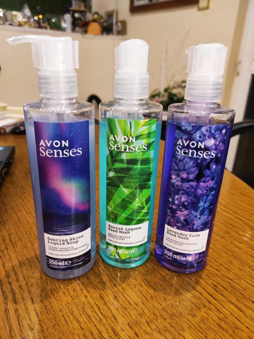 Душ-гелове 250/500ML AVON