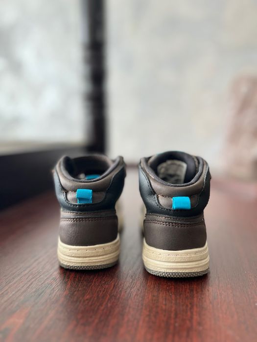 Продам детскую обувь на мальчика