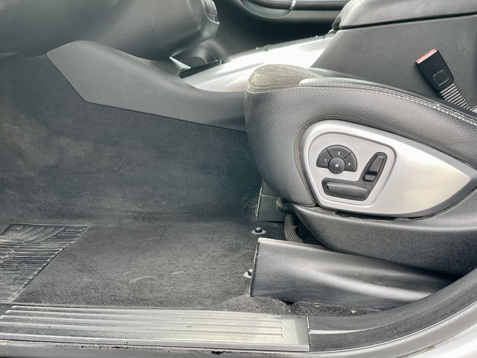 На ЧАСТИ  Mercedes-Benz R 320 CDI W251 2007г Xenon Air matic alcantar