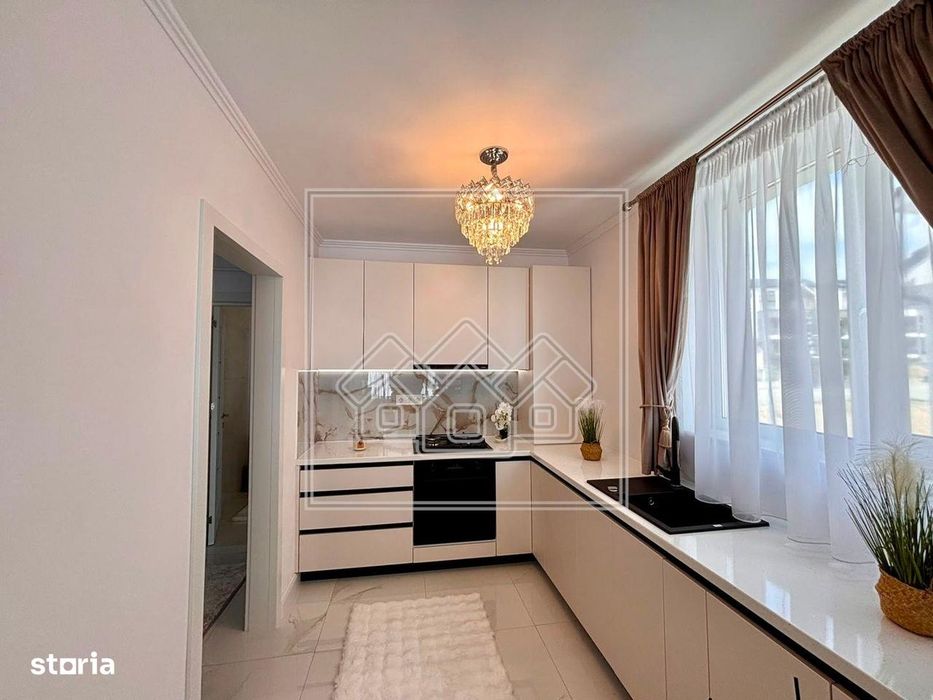 Penthouse de lux cu 5 camere, loc de parcare, ansamblu nou