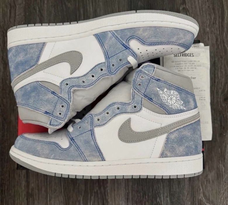 Jordan 1 hyper royal