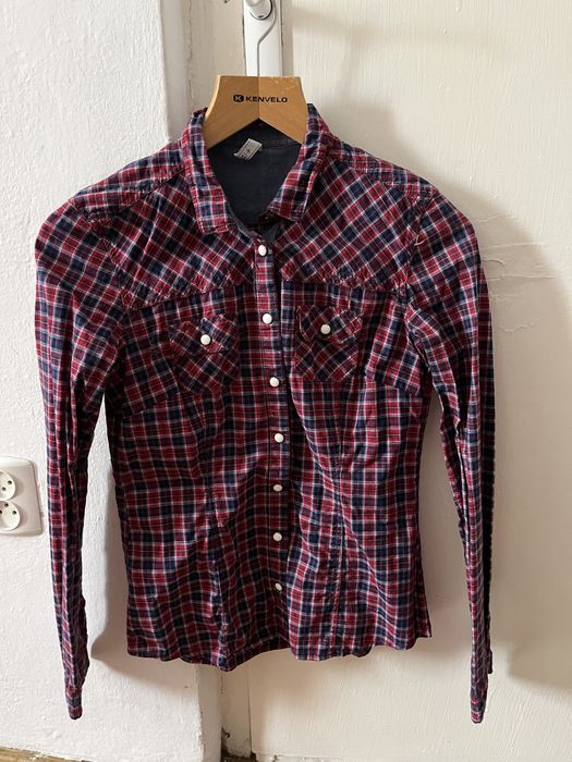 Cămăși-maiou-pantaloni