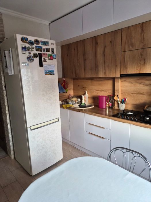 Продам 4 кмн квартира