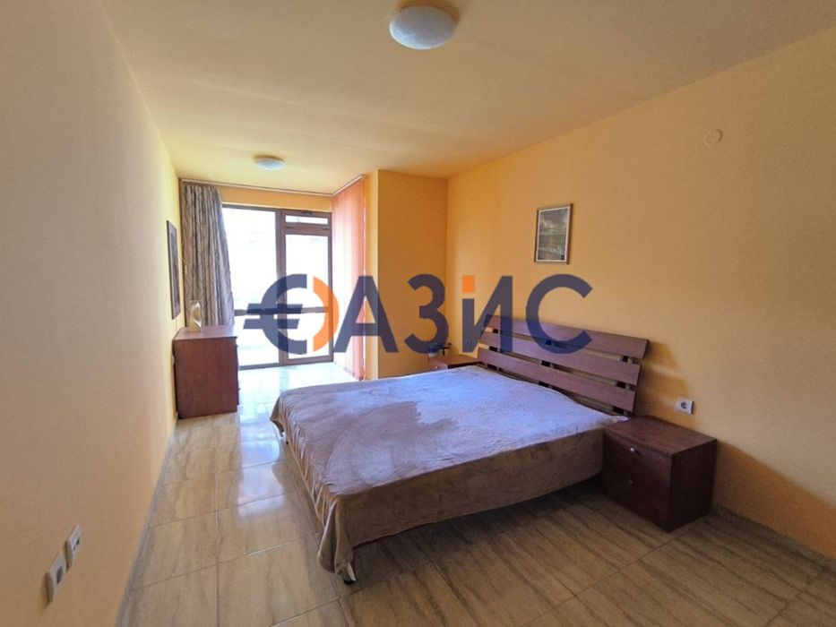 Продава се Тристаен апартамент в Свети Влас - 75 кв.м за 1407 €/кв.м - Снимка #7
