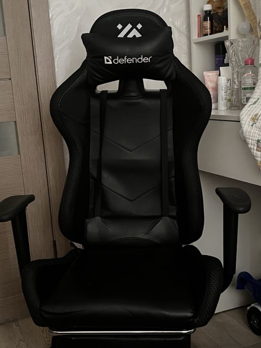 Продам игровое кресло